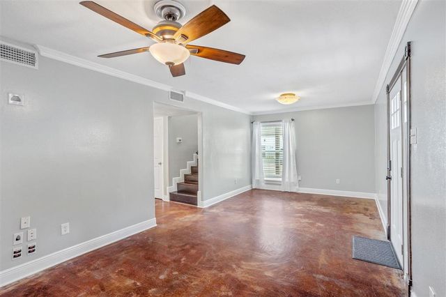 2342 Lake St Street, Lake Charles, LA 70601