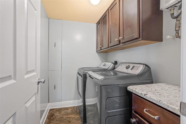 2342 Lake St Street, Lake Charles, LA 70601