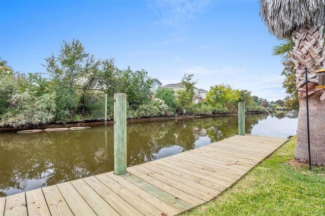 2342 Lake St Street, Lake Charles, LA 70601