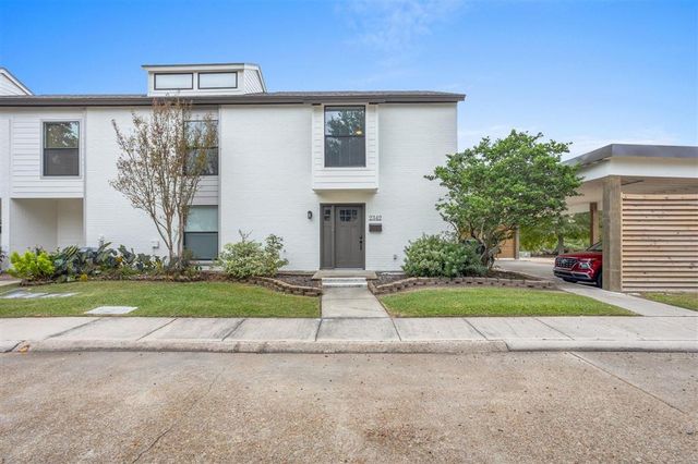 2342 Lake St Street, Lake Charles, LA 70601