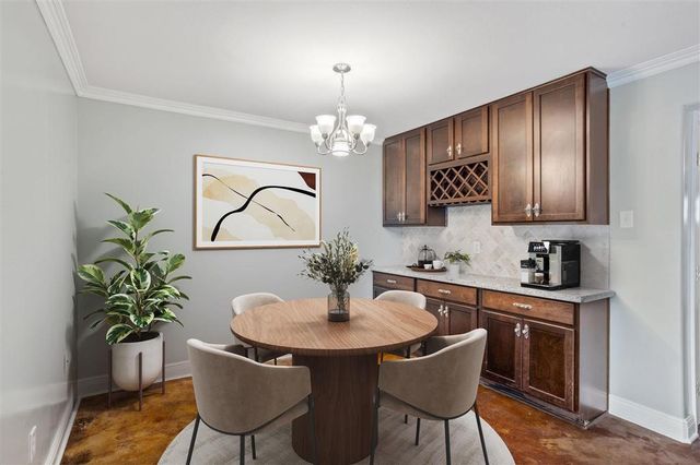 2342 Lake St Street, Lake Charles, LA 70601