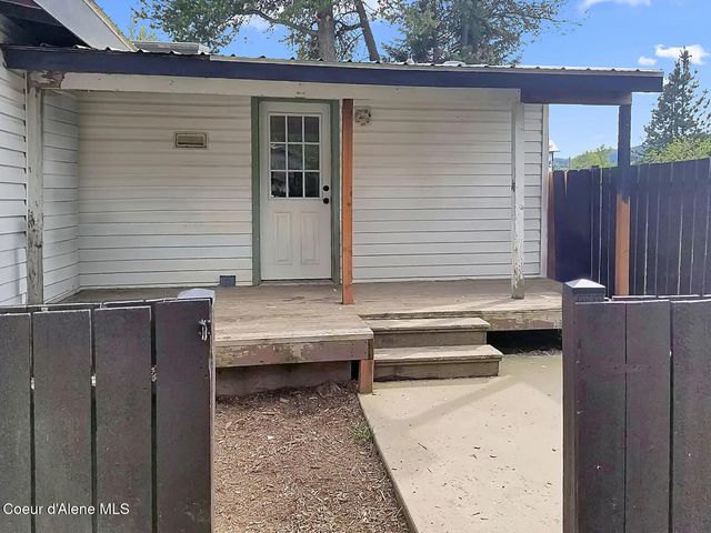 85 Walker Way, Sagle, ID 83860
