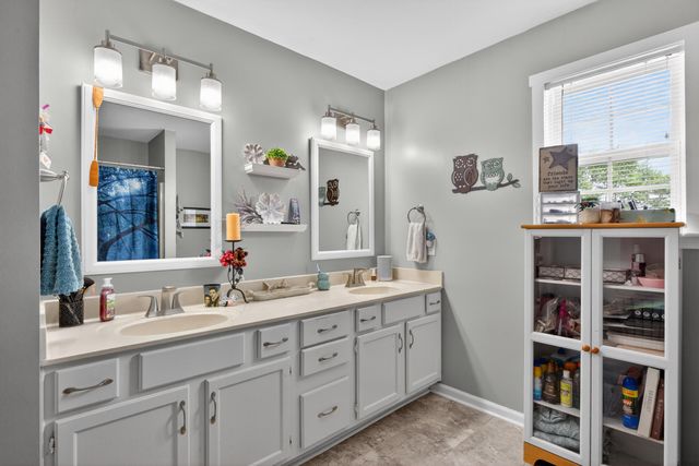 424 Southbrook Drive, Nicholasville, KY 40356