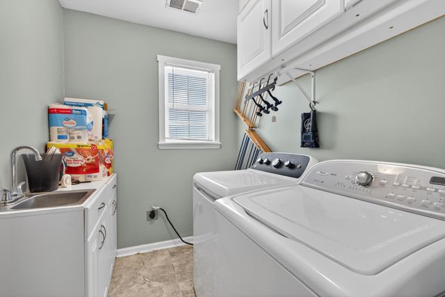 424 Southbrook Drive, Nicholasville, KY 40356