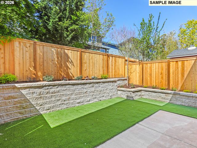 4090 Ne Prescott St C, Portland, OR 97211