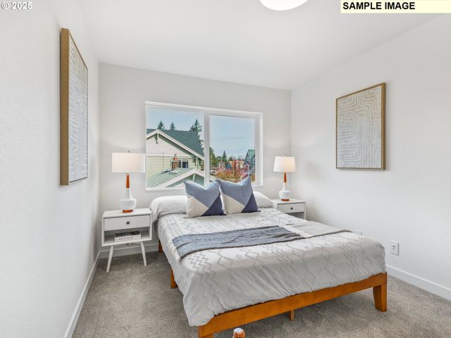 4090 Ne Prescott St C, Portland, OR 97211