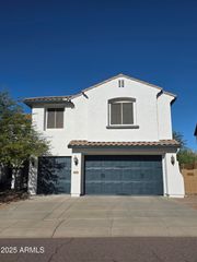 2012 W CHIMNEY ROCK Road, Phoenix, AZ 85085