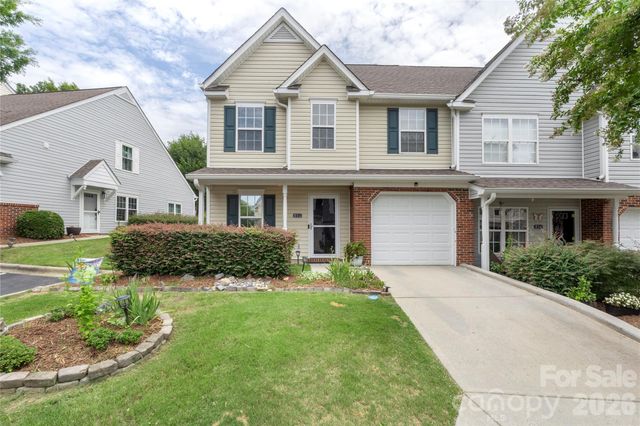 806 Rock Lake Glen, Fort Mill, SC 29715