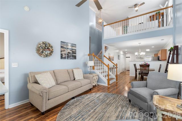 806 Rock Lake Glen, Fort Mill, SC 29715