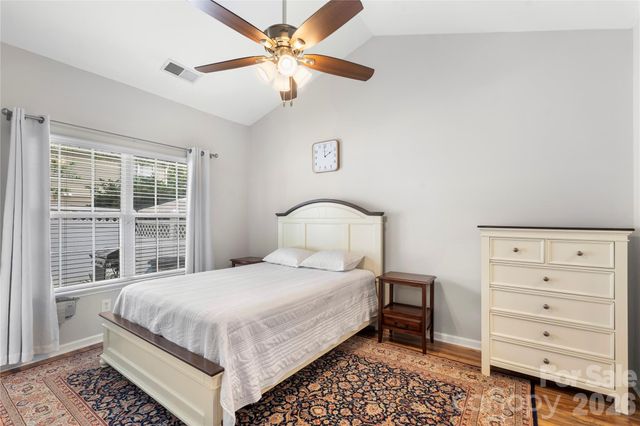806 Rock Lake Glen, Fort Mill, SC 29715