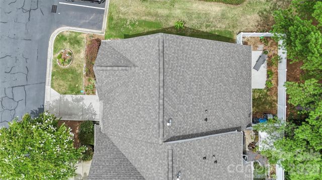 806 Rock Lake Glen, Fort Mill, SC 29715