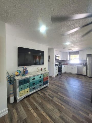 3069 19TH PLACE SW, Largo, FL 33774