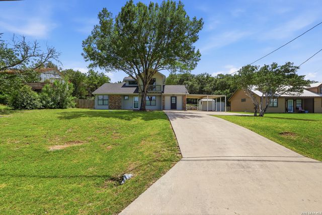 1377 LAURIE DR, Canyon Lake, TX 78133