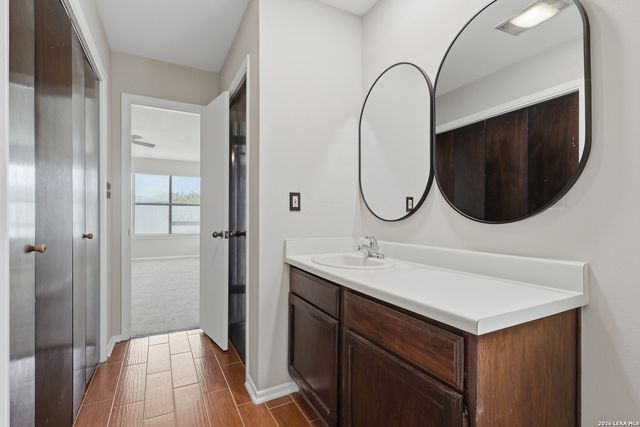 1377 LAURIE DR, Canyon Lake, TX 78133