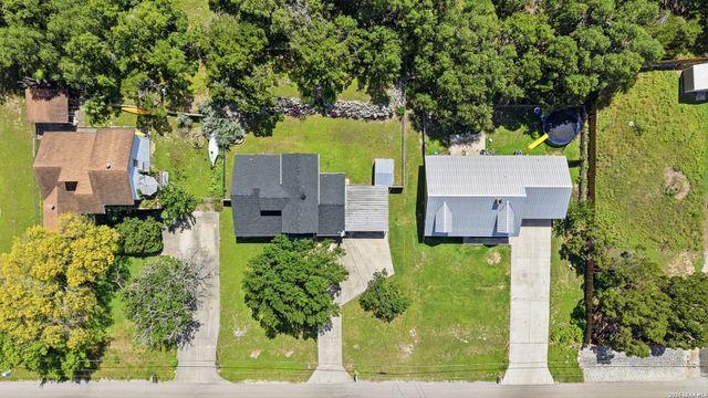 1377 LAURIE DR, Canyon Lake, TX 78133