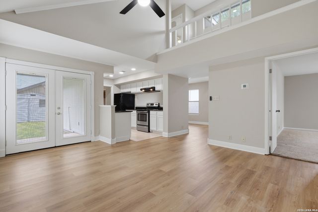 1377 LAURIE DR, Canyon Lake, TX 78133
