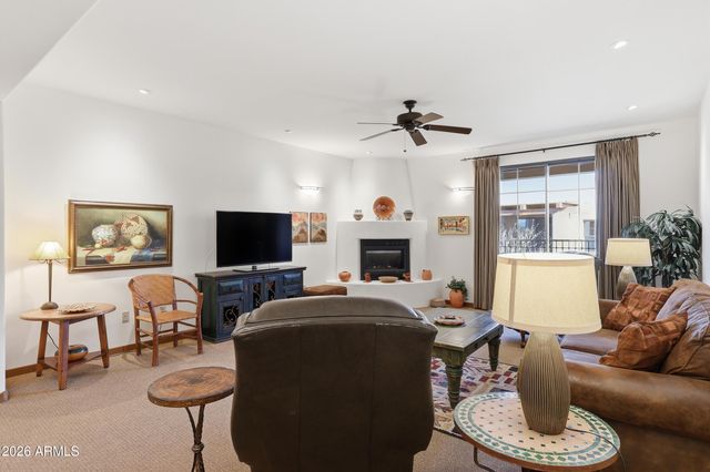 36601 N MULE TRAIN Road C33, Carefree, AZ 85377