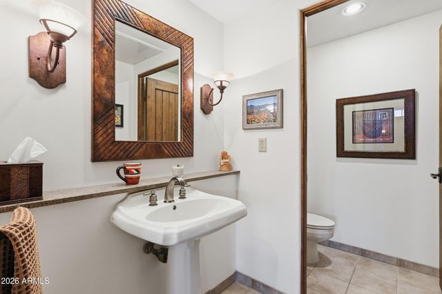 36601 N MULE TRAIN Road C33, Carefree, AZ 85377