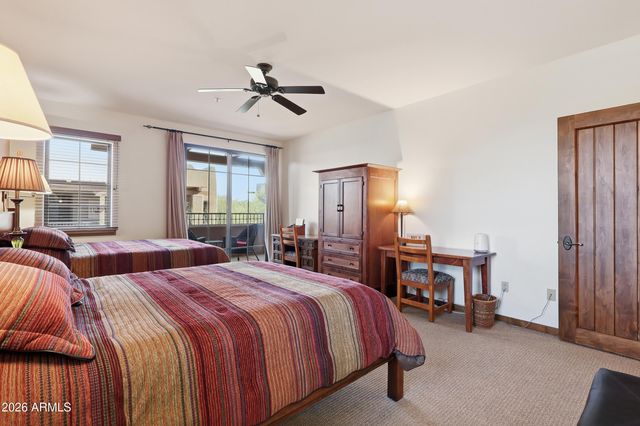 36601 N MULE TRAIN Road C33, Carefree, AZ 85377