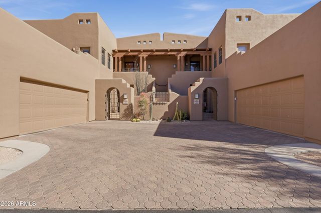 36601 N MULE TRAIN Road C33, Carefree, AZ 85377