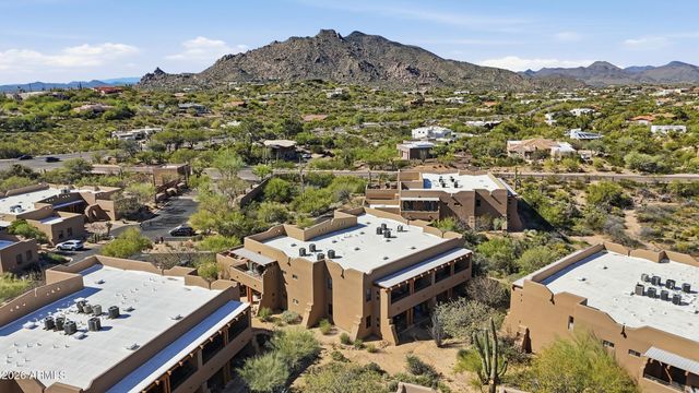 36601 N MULE TRAIN Road C33, Carefree, AZ 85377