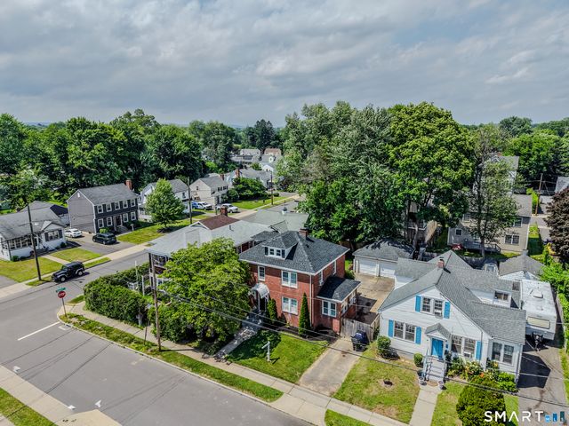 34 Selldan Street, West Hartford, CT 06110