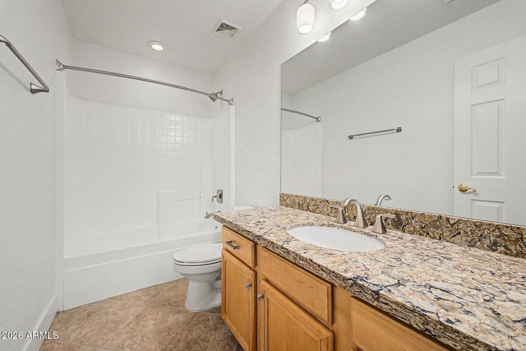 Image 31 of property listing at 1024 E FRYE Road 1065, Phoenix, AZ 85048