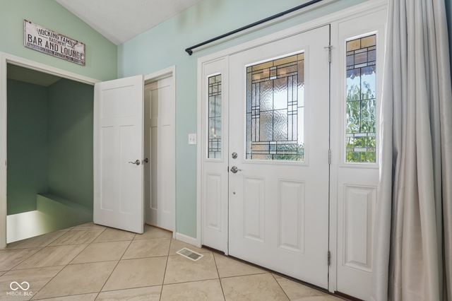 806 Foxglove Court, Lebanon, IN 46052