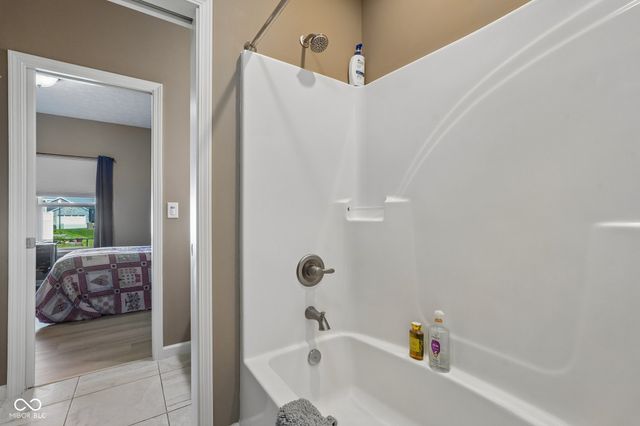 806 Foxglove Court, Lebanon, IN 46052
