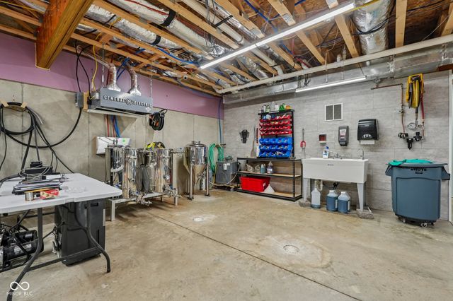 806 Foxglove Court, Lebanon, IN 46052