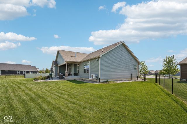 806 Foxglove Court, Lebanon, IN 46052