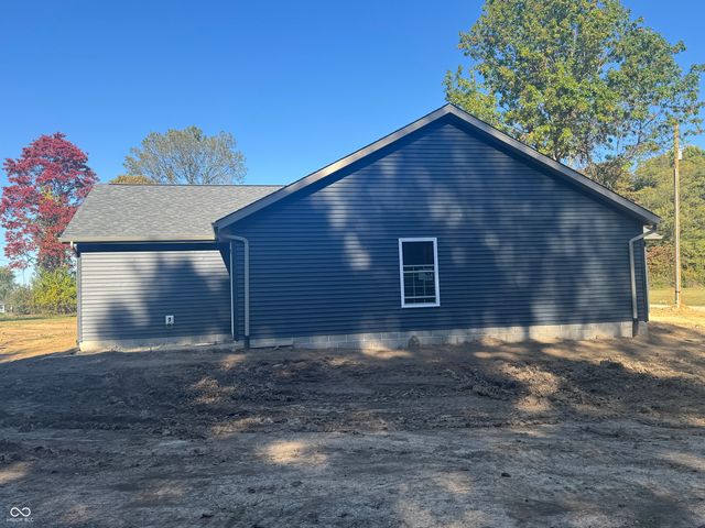 1428 N Mohican Trail, Greensburg, IN 47240