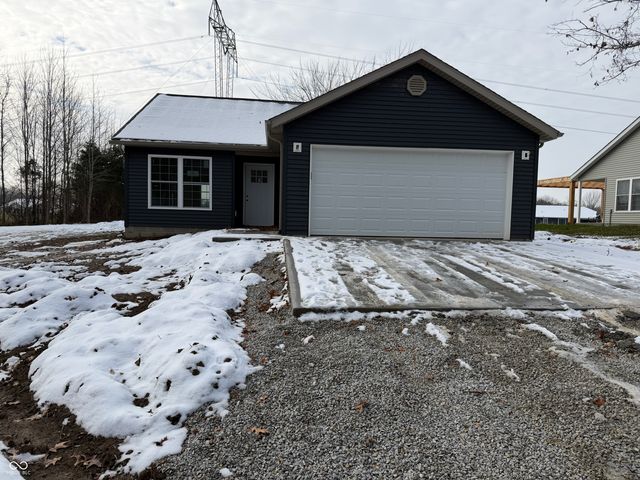 1428 N Mohican Trail, Greensburg, IN 47240