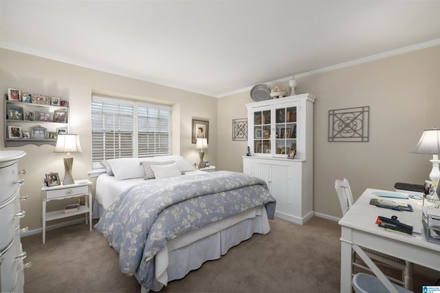 4328 Wilderness Rd, Mountain Brook, AL 35213