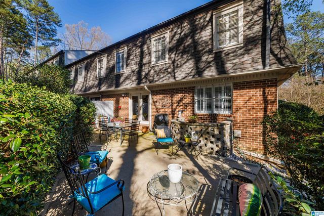 4328 Wilderness Rd, Mountain Brook, AL 35213