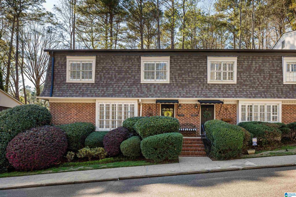 4328 Wilderness Rd, Mountain Brook, AL 35213
