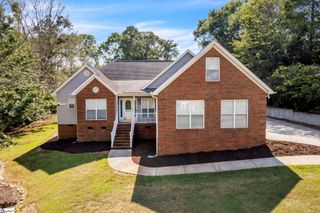 200 Holly Chase Drive, Piedmont, SC 29673