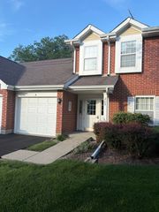 205 ASHBURY Lane E E3, Roselle, IL 60172