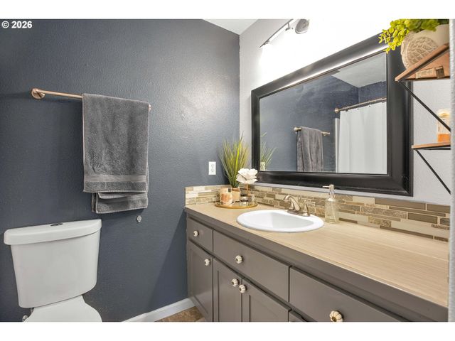 435 Sw 149TH Ter, Beaverton, OR 97006