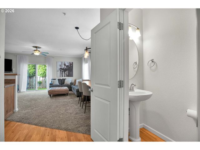 435 Sw 149TH Ter, Beaverton, OR 97006