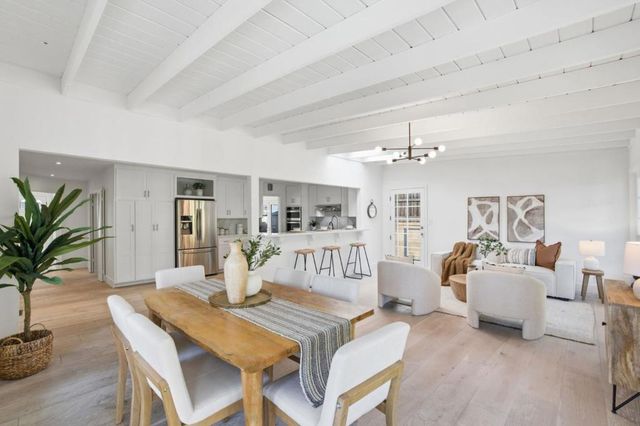 915 Crestview Drive, San Carlos, CA 94070