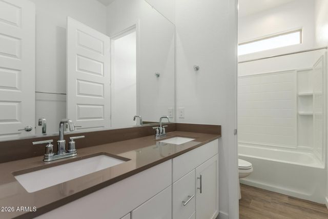 4032 W MCNEIL Street, Laveen, AZ 85339