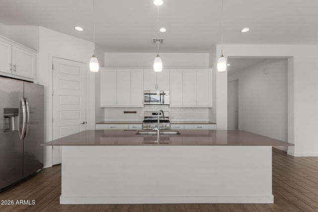 4032 W MCNEIL Street, Laveen, AZ 85339