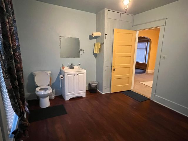 512 Austin Avenue, Albion, MI 49224