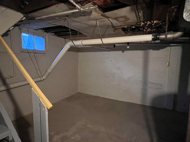 512 Austin Avenue, Albion, MI 49224