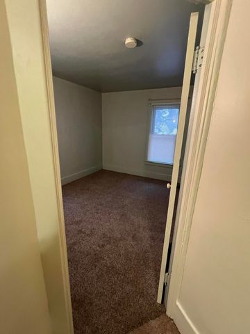 512 Austin Avenue, Albion, MI 49224