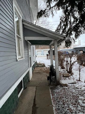 512 Austin Avenue, Albion, MI 49224