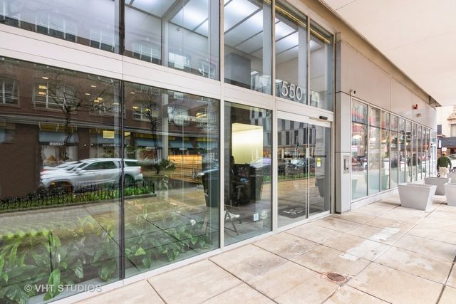 550 N St. Clair Street 1702, Chicago, IL 60611