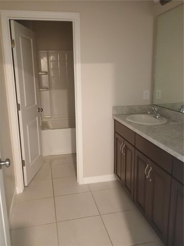 564 MEADOW BEND DRIVE, Davenport, FL 33837