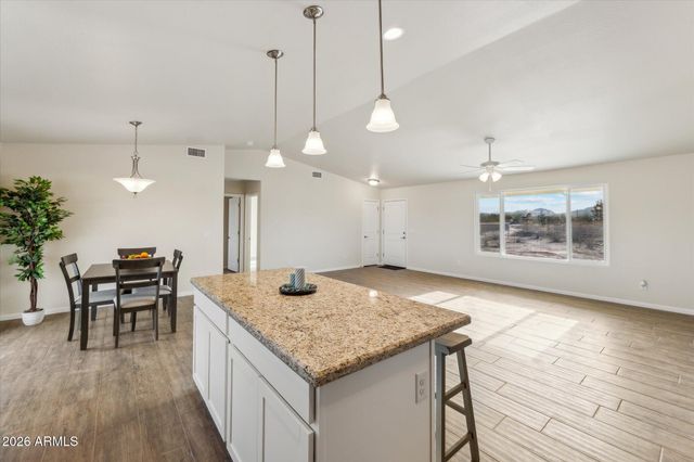 19467 W TEAKWOOD Drive, Buckeye, AZ 85326